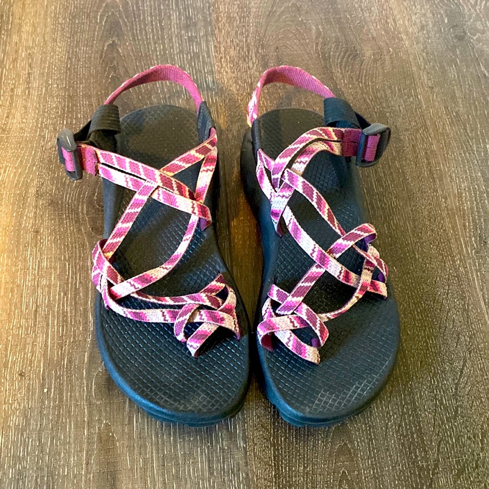 GUC Womens Chacos